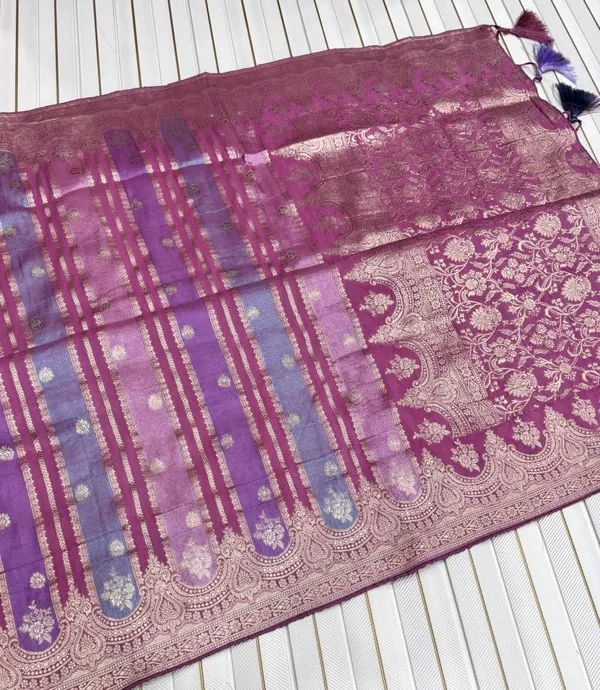 Rose_Pink_Gold_Jari_Jacquard_Viscose_Khaddi_Crepe_Georgette_Saree_With_Tassel_Rich_Pallu_Unstitched_Blouse