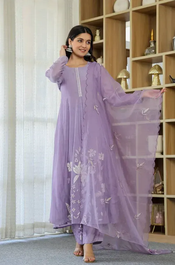 Lavender_Designer_Chanderi_Silk_Embroidered_Kurta_With_Pant_Dupatta_For_Wom_More