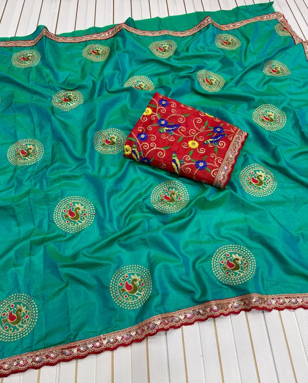 Emerald_Green_Kalamkari_Embroidered_Dola_Silk_Saree_With_Contrast_Bangalore_Silk_Unstitched_Blouse