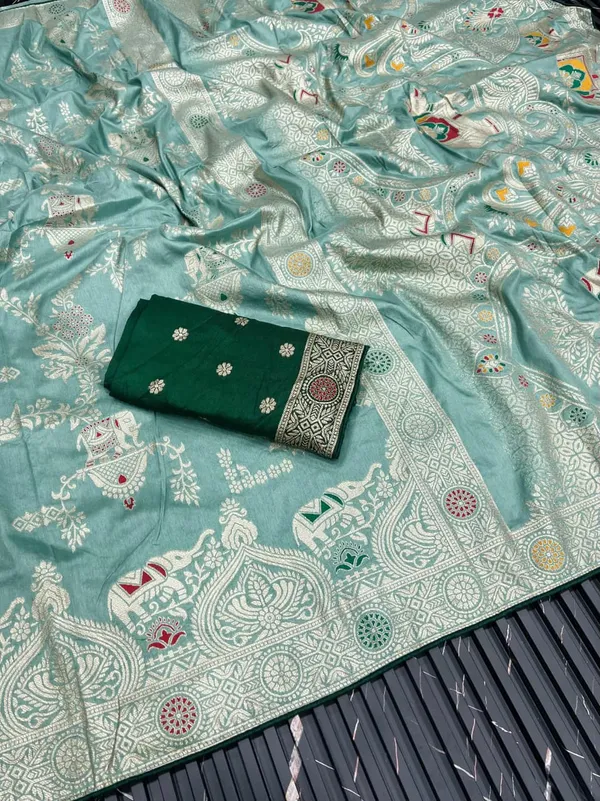 Sea_Green_Elephant_Jacquard_Banarasi_Dola_Silk_Saree_With_Rich_Pallu_And_Unstitched_Blouse