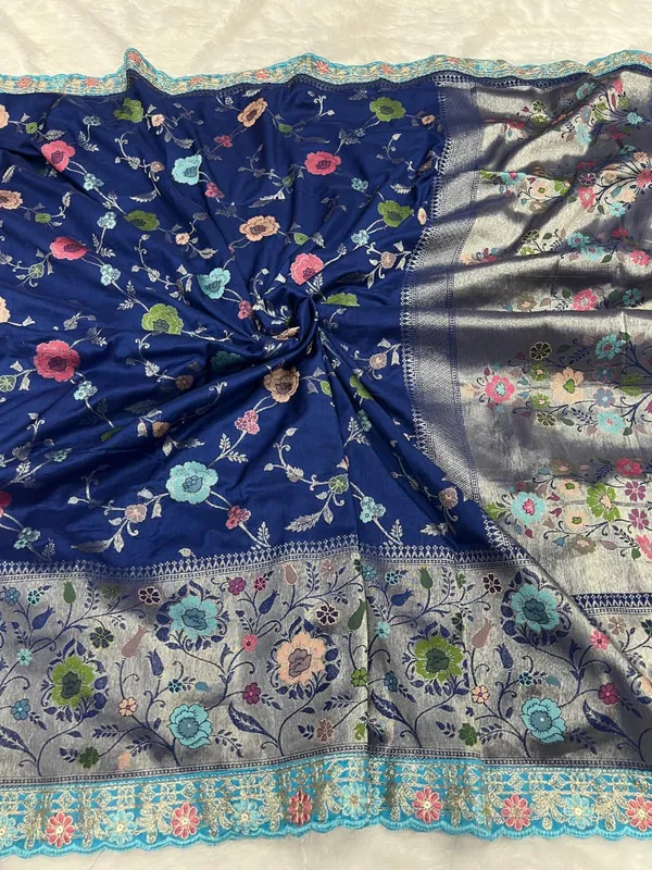 Royal_Blue_Floral_Khaddi_Crepe_Georgette_Saree_With_Paithani_Pallu_Embroidered_Lace_Unstitched_Blouse