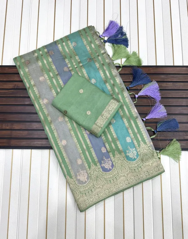Sea_Green_Gold_Jari_Jacquard_Viscose_Khaddi_Crepe_Georgette_Saree_With_Tassel_Rich_Pallu_Unstitched_Blouse