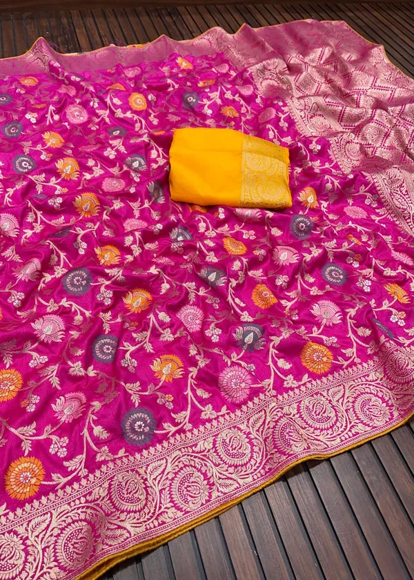Fuchsia_Pink_Meenakari_Jaal_Viscose_Dola_Silk_Saree_With_Rich_Zari_Pallu_Unstitched_Contrast_Blouse