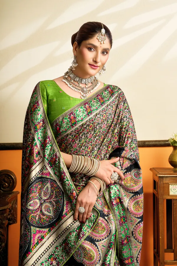 Forest_Olive_Green_Twin_Mango_Swarovski_Pashmina_Silk_Saree_With_Meenakari_Jacquard_Rich_Pallu_Unstitched_Blouse