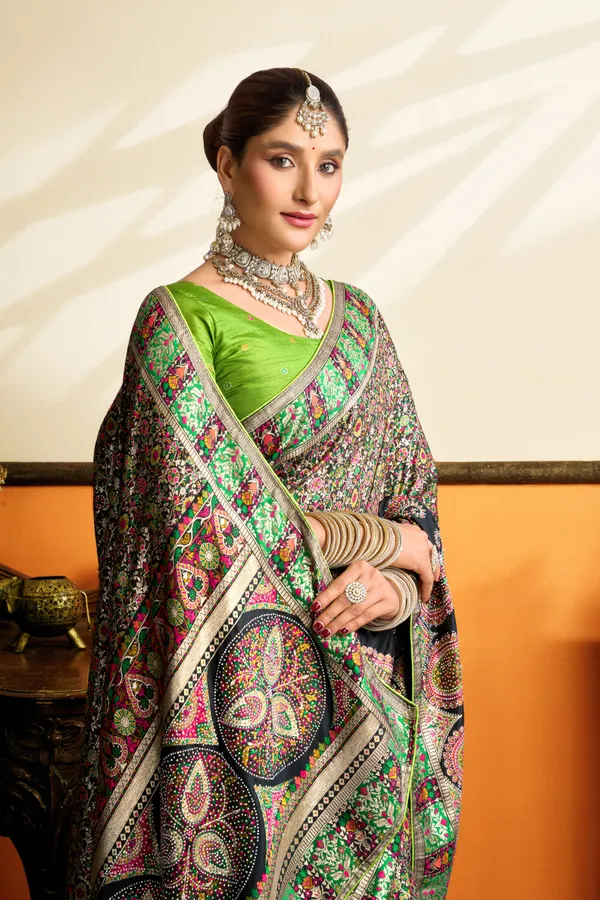 Forest_Olive_Green_Twin_Mango_Swarovski_Pashmina_Silk_Saree_With_Meenakari_Jacquard_Rich_Pallu_Unstitched_Blouse