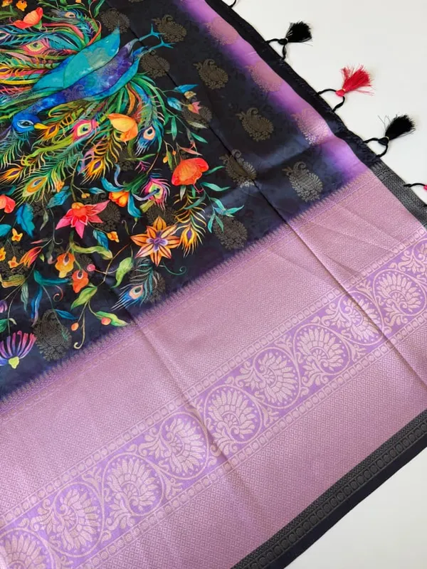 Lavender_Peacock_Print_Dola_Silk_Saree_With_Jacquard_Mango_Butti_Border_And_Contrast_Unstitched_Blouse