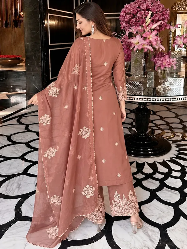 Brown_Floral_Embroidered_Roman_Silk_Straight_Kurta_Set_With_Palazzos_&_Organza_Dupatta_With_Unstitched_Blouse