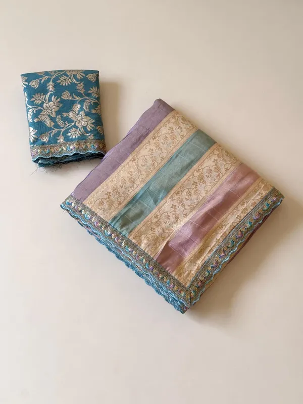 Pastel_Aqua_Floral_Jacquard_Nylon_Viscose_Saree_With_Embroidered_Lace_Border_And_Unstitched_Dola_Silk_Blouse