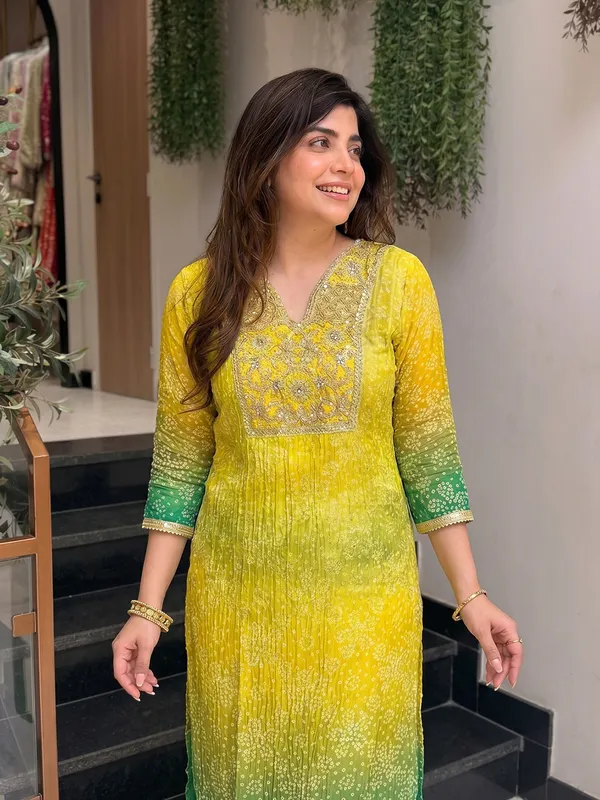 Chinon_with_Cotton_Lining_Embroidered_and_Printed_Straight_Kurta_with_Pant_and_Dupatta_Sets