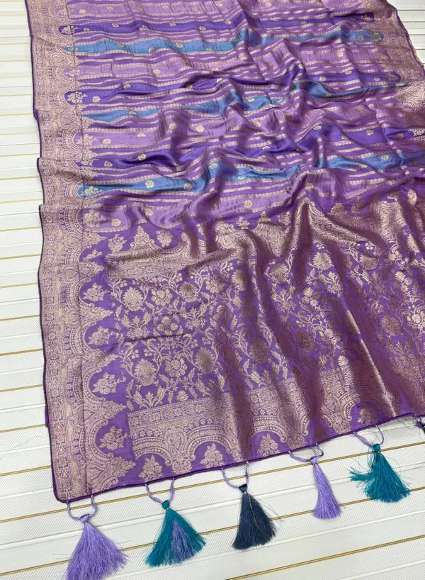 Lavender_Gold_Jari_Jacquard_Viscose_Khaddi_Crepe_Georgette_Saree_With_Tassel_Rich_Pallu_Unstitched_Blouse