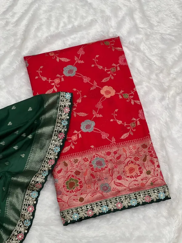 Crimson_Red_Floral_Khaddi_Crepe_Georgette_Saree_With_Paithani_Pallu_Embroidered_Lace_Unstitched_Blouse