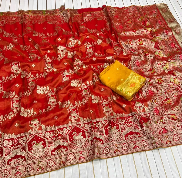 Scarlet_Red_Swan_Motif_Tisu_Shimmer_Viscose_Silk_Saree_With_Heritage_Pallu_Unstitched_Blouse