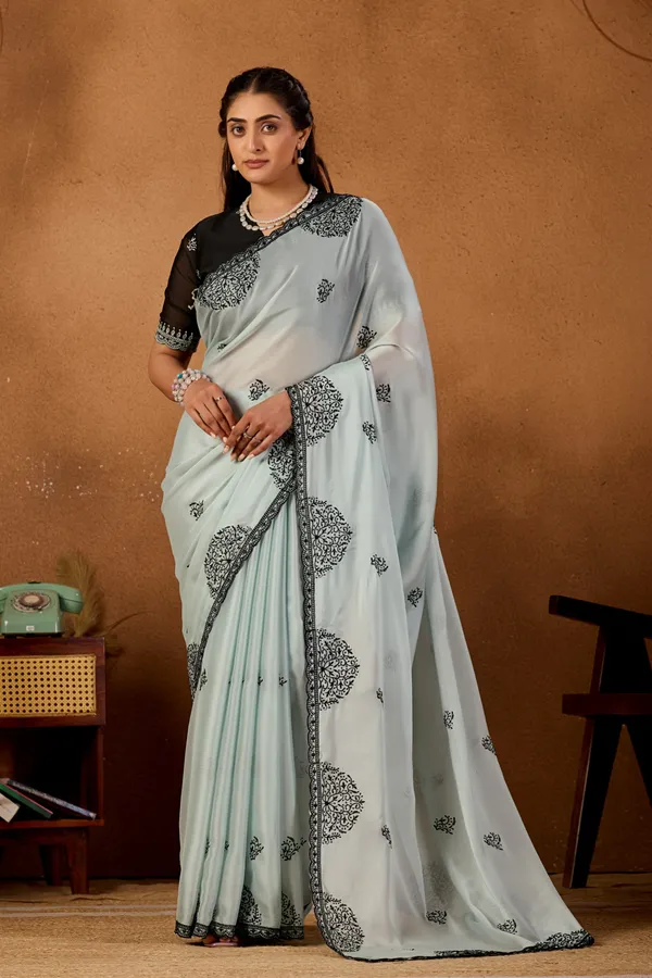 Mint_Green_Mandala_Art_Rangoli_Saree_With_Scallop_Border_Contrast_Unstitched_Blouse