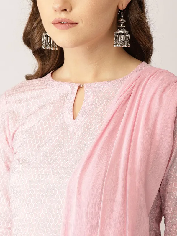 Pink_Floral_Printed_Muslin_Cotton_Straight_Kurta_Set_With_Palazzos_&_Mul_Cotton_Dupatta