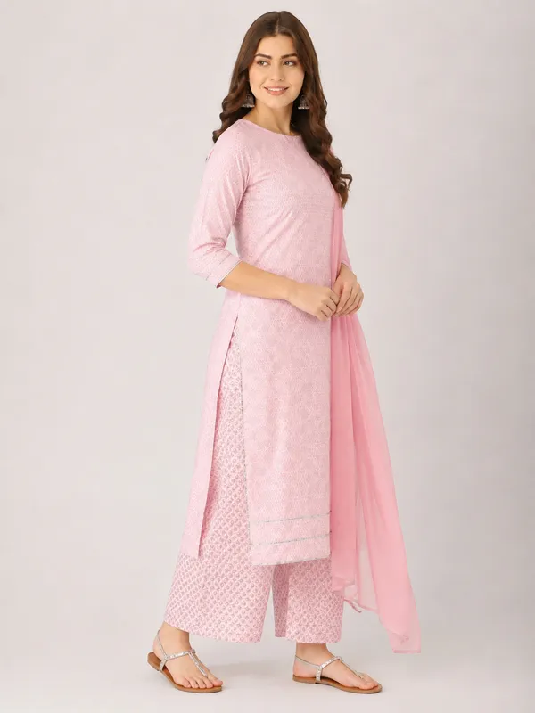 Pink_Floral_Printed_Muslin_Cotton_Straight_Kurta_Set_With_Palazzos_&_Mul_Cotton_Dupatta