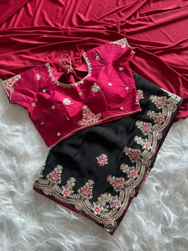 Midnight_Black_Floral_Embroidered_Fendy_Silk_Saree_With_Sequins_Border_And_Unstitched_Contrast_Blouse
