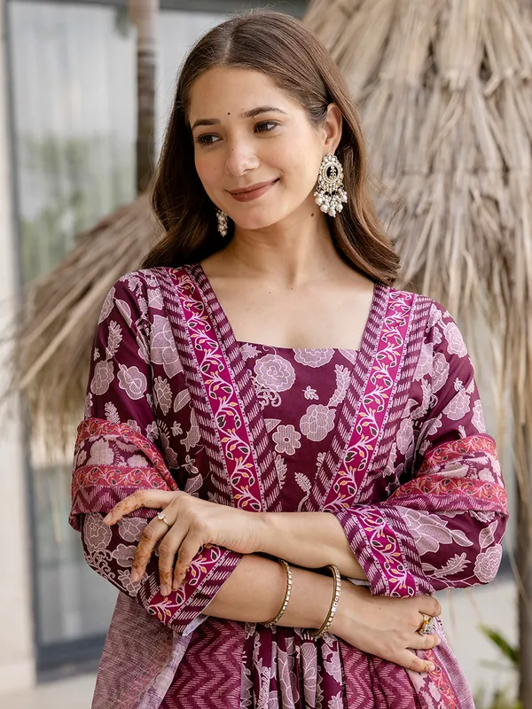Rayon_Printed_Flared_Kurta_with_Pant_And_Dupatta_Sets