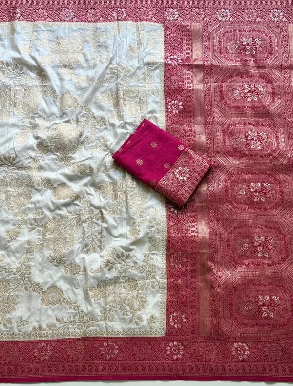 Ivory_Floral_Jaal_Dola_Silk_Saree_With_Rich_Pink_Pallu_And_Unstitched_Blouse