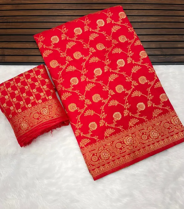 Bridal_Red_Floral_Jaal_Banarasi_Dola_Silk_Saree_With_Antique_Zari_Grand_Pallu_Unstitched_Blouse