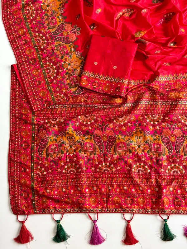 Premium_Rani_Pink_Kashmiri_Woven_Rajwadi_Pashmina_Dola_Silk_Saree_With_Tassel_Pallu_Unstitched_Blouse
