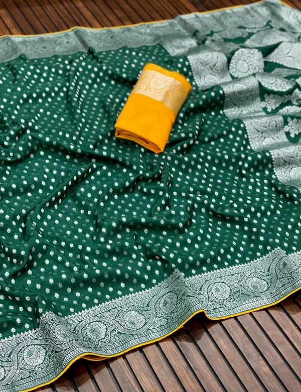 Emerald_Green_Silver_Zari_Jacquard_Khaddi_Crepe_Georgette_Saree_Rich_Pallu_With_Unstitched_Blouse