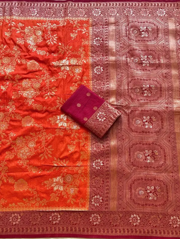 Burnt_Orange_Floral_Jaal_Dola_Silk_Saree_With_Rich_Contrast_Pallu_And_Unstitched_Blouse