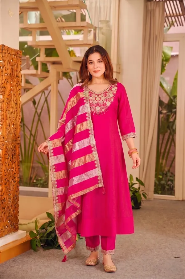 Vichitra_Silk_Embroidered_A-Line_Kurta_Set_With_Pant_&_Dupatta