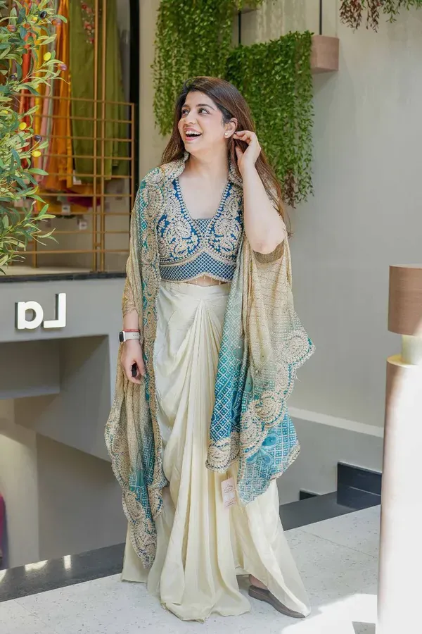 Elegant_Teal_Blue_Indowestern_Three_Piece_Dhoti_Set_With_Bandhani_Print_Shr