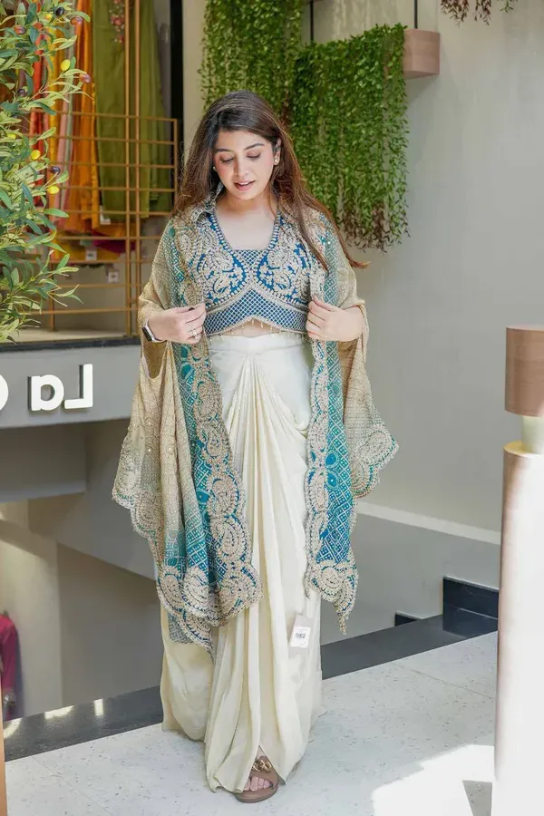 Elegant_Teal_Blue_Indowestern_Three_Piece_Dhoti_Set_With_Bandhani_Print_Shr
