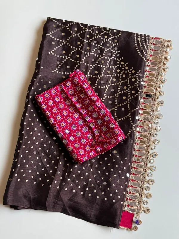 Black_Chakra_Bandhani_Print_Crepe_Silk_Saree_With_Ajrakh_Print_Pallu_Mirror_Work_Unstitched_Blouse