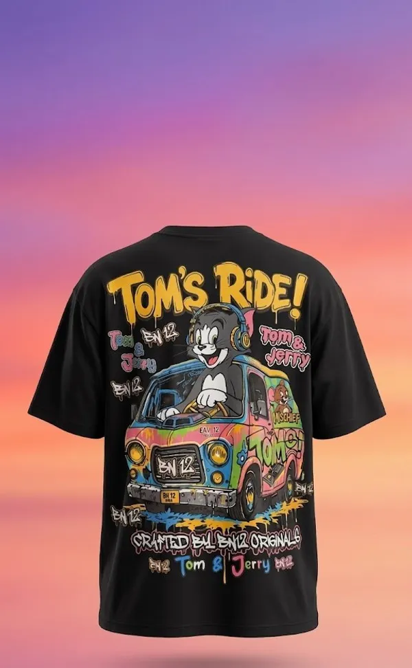 Tom_&_Jerry_Bn12_Graffiti_Style_Oversized_T-Shirt