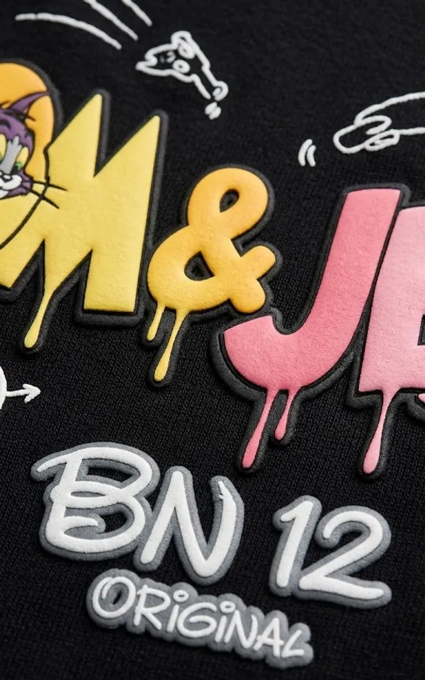 Tom_&_Jerry_Bn12_Graffiti_Style_Oversized_T-Shirt