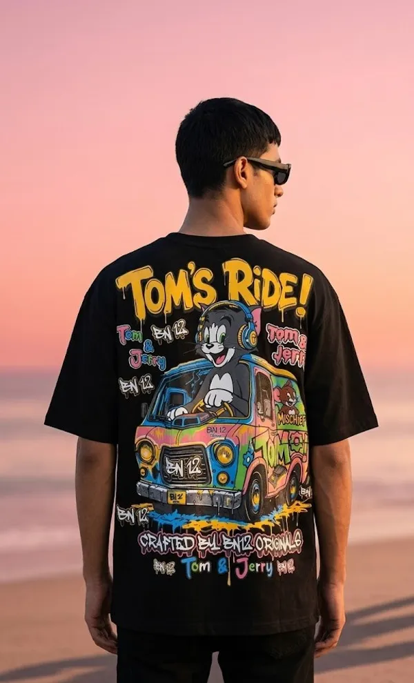 Tom_&_Jerry_Bn12_Graffiti_Style_Oversized_T-Shirt