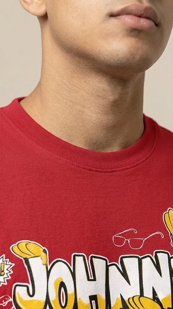 Johnny_Bravo_Graphic_Print_Maroon_T-Shirt