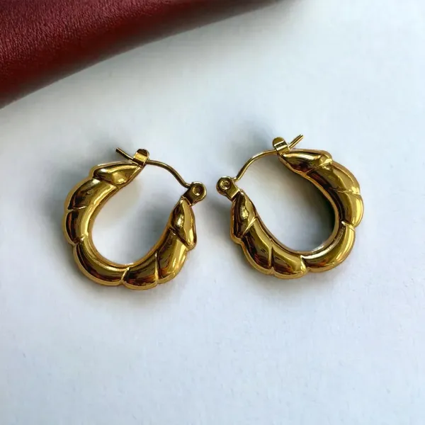 Mini_Maria_Hoops