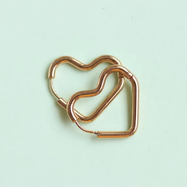 Heart_Shaped_Golden_Hoops