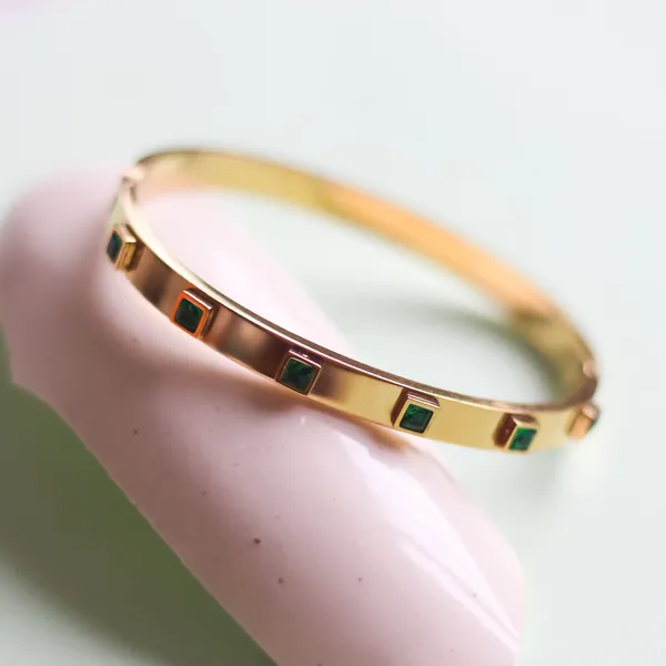 Emerald_Stone_Bangle