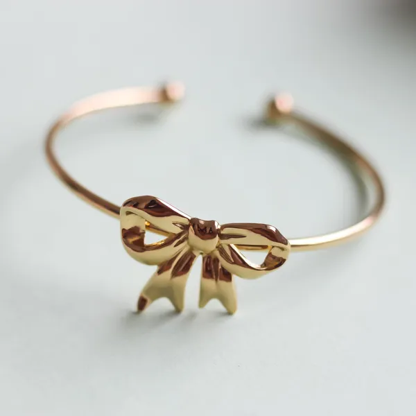 Bow_Bangle