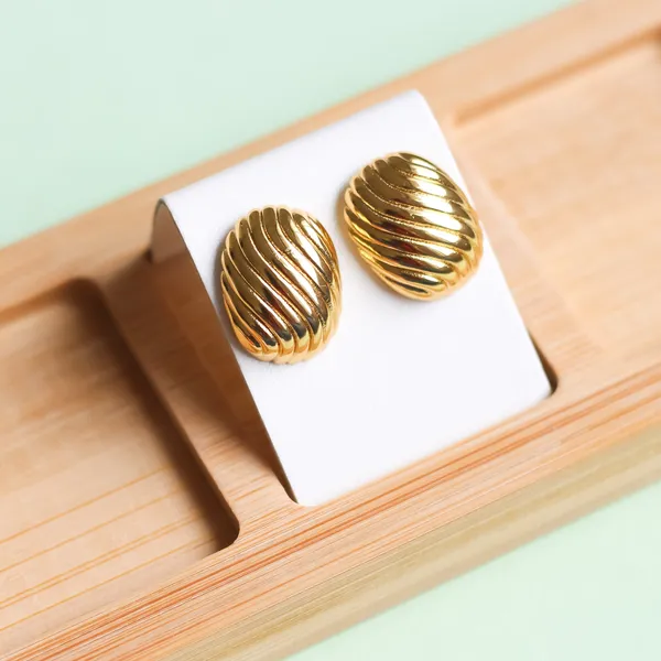 Clara_Stud_Earrings
