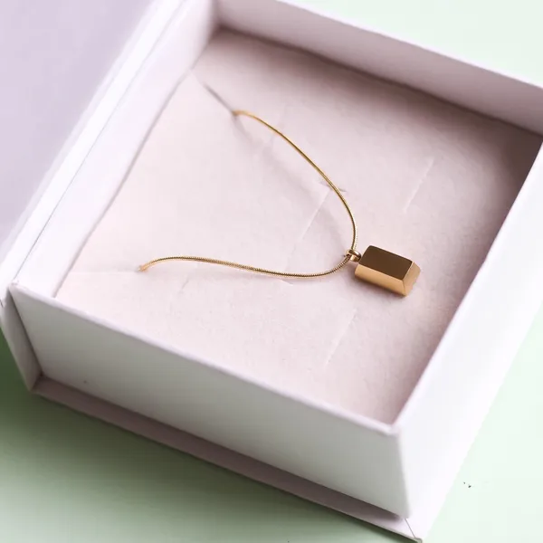Brick_Necklace