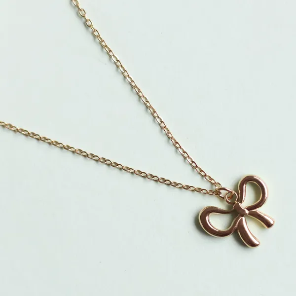 Bow_Necklace
