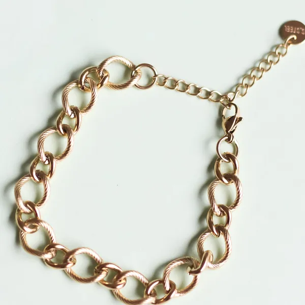 Chunky_Gold_Chain_Bracelet