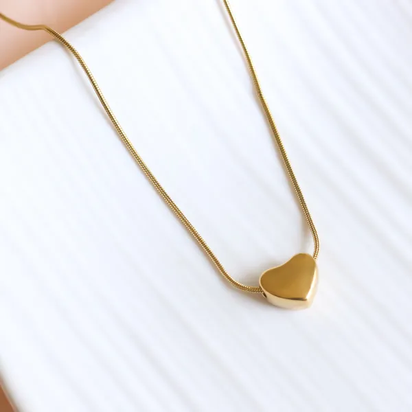 Tiny_Heart_Necklace