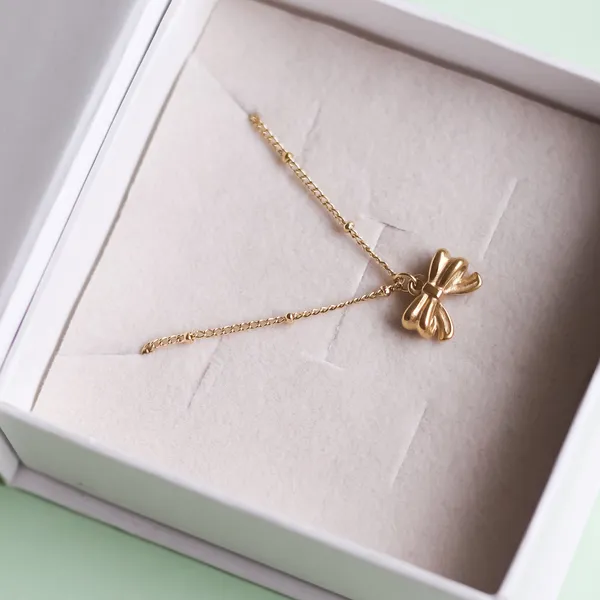 Dainty_Bow_Necklace
