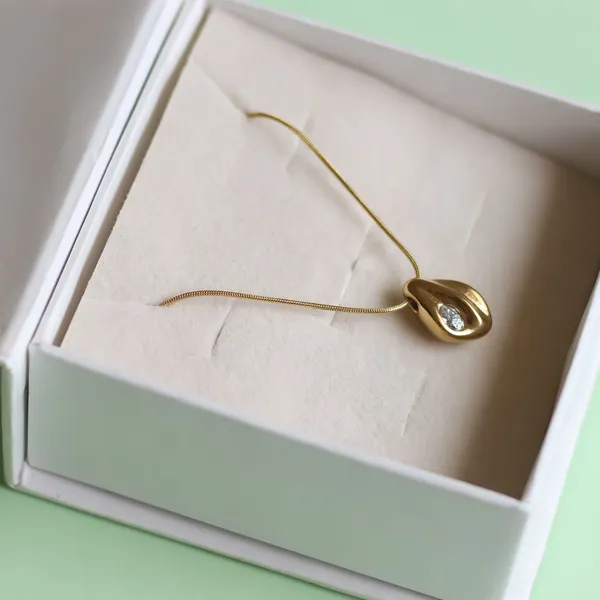 Pebble_Necklace