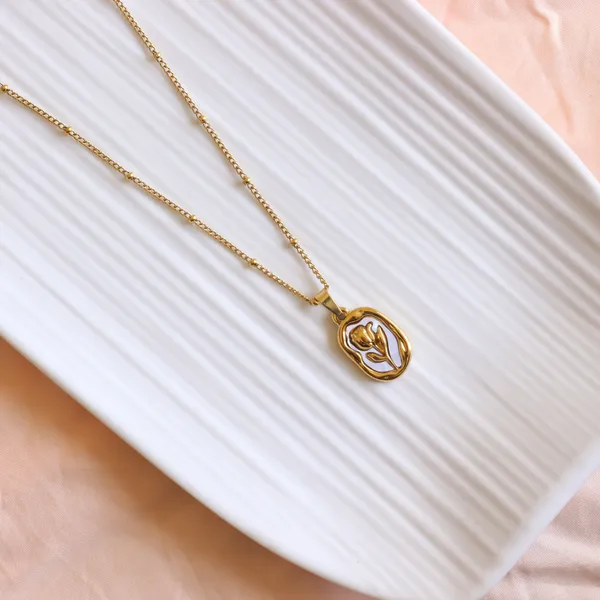 Mother_Of_Pearl_Necklace
