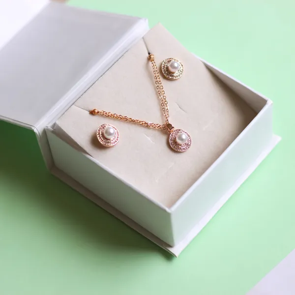 Pearl_Aura_Mangalsutra_Set