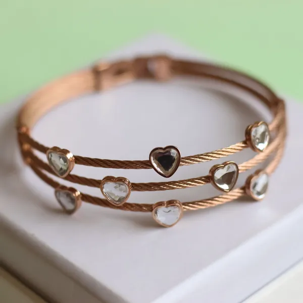Radiant_Heart_Bracelet