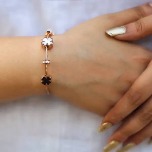 Layla_Flower_Bangle