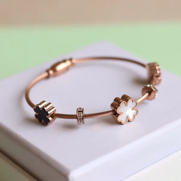 Layla_Flower_Bangle